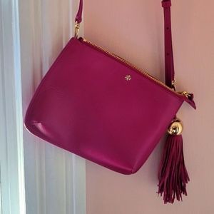 Tory Burch handbag/clutch. Raspberry color. Comes with removable strap.